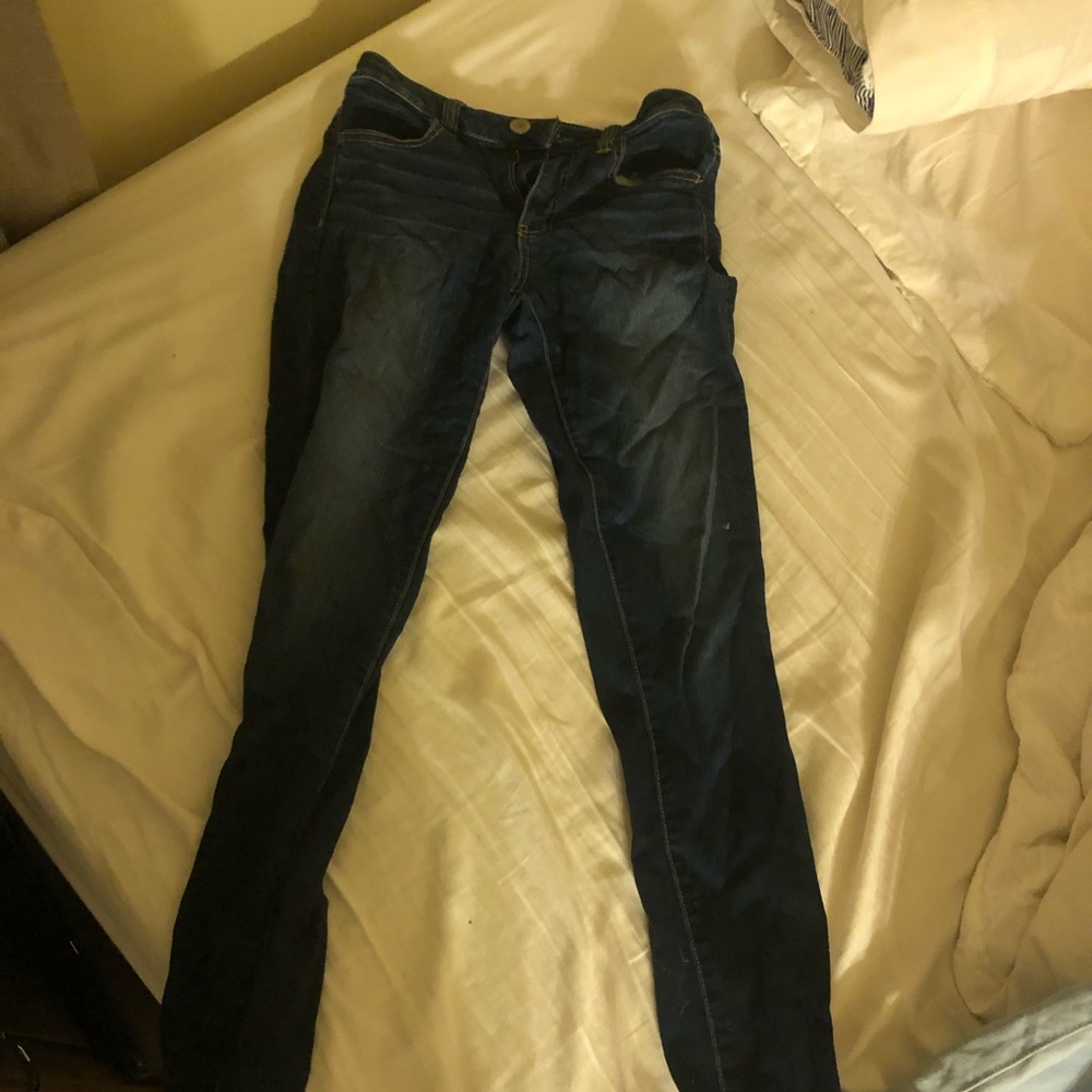 American Eagle Medium Wash Skinny Jeans